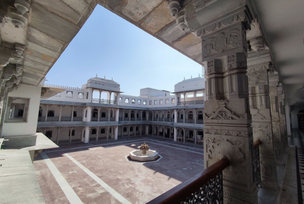 Daulatgarh Resort And Spa 1