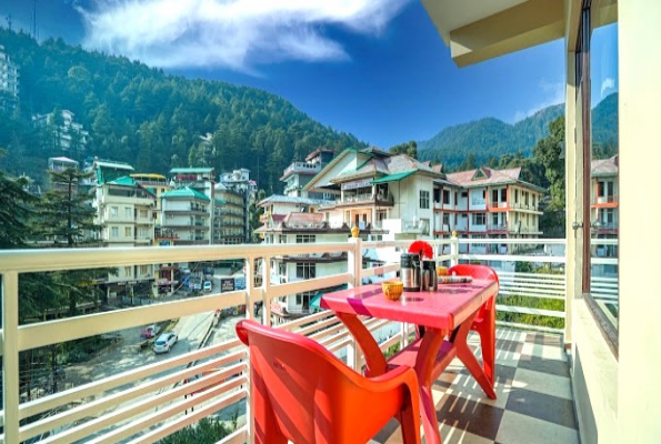 M M Castle Hotel 4