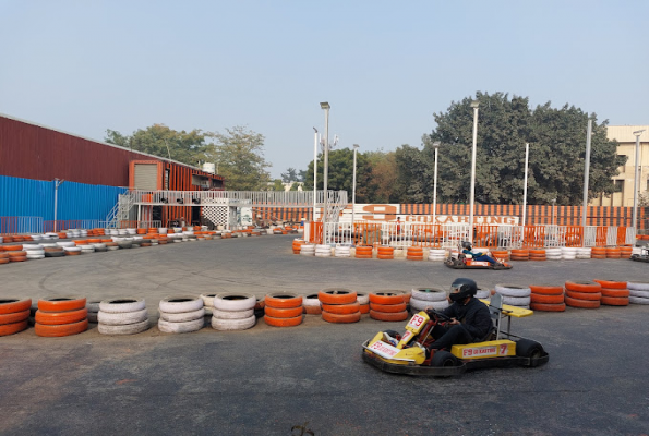 F9 Go Karting 2