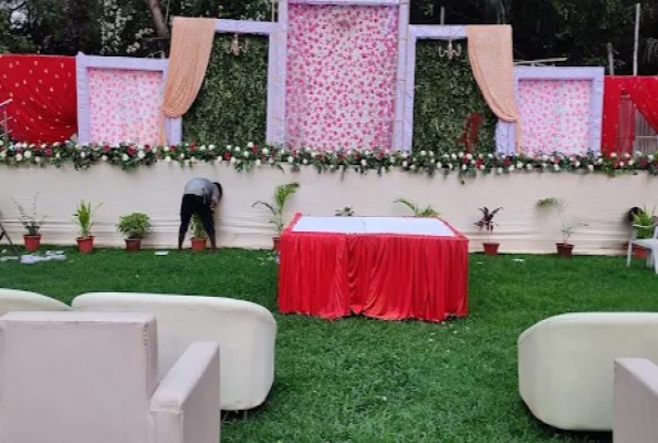 Dream Lawns 4