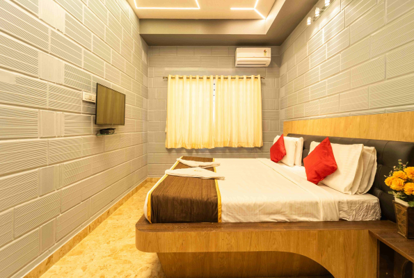 Seasons Suites Hbr 2