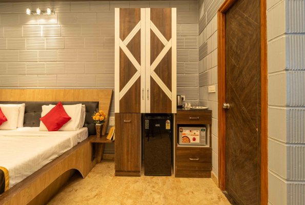 Seasons Suites Hbr 4