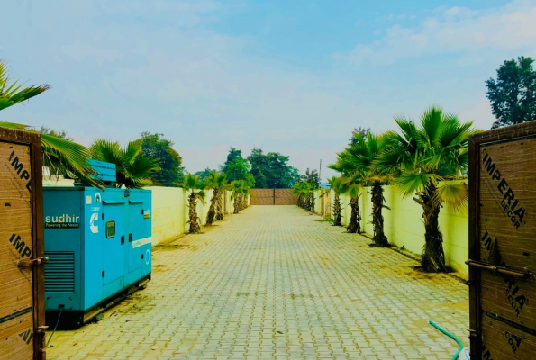 The Resort Inn 3