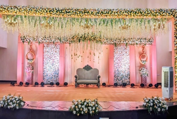 White Housse Convention Hall And Banquet Hall 3