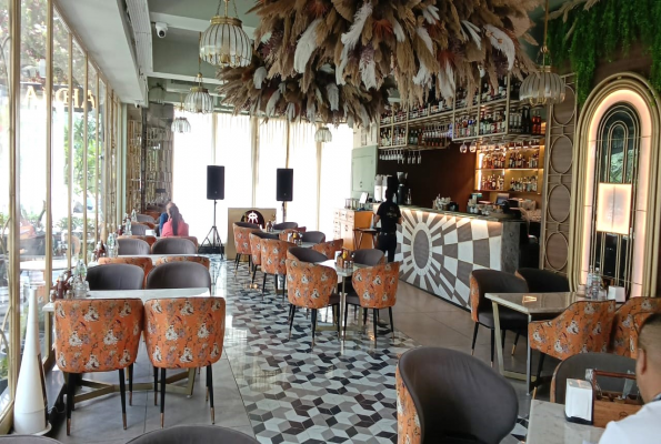 Aarcha Cafe And Bar 1