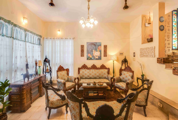 Heritage Haven Spacez Luxury Villa 4
