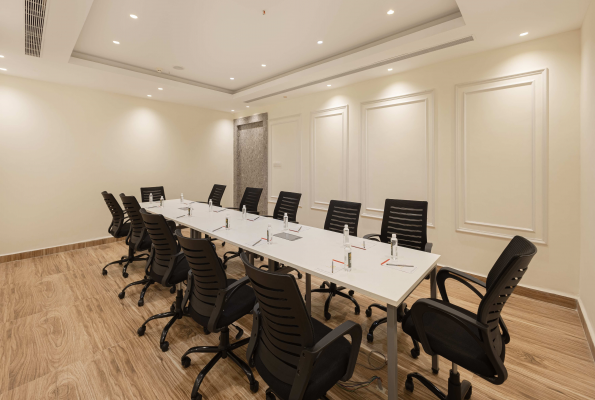 Lemonridge Hotels Chintal 1