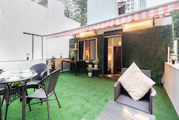 Garden Veil Spacez Villa