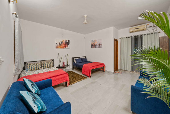 Palm Paradise Party Friendly Luxury Villa 3