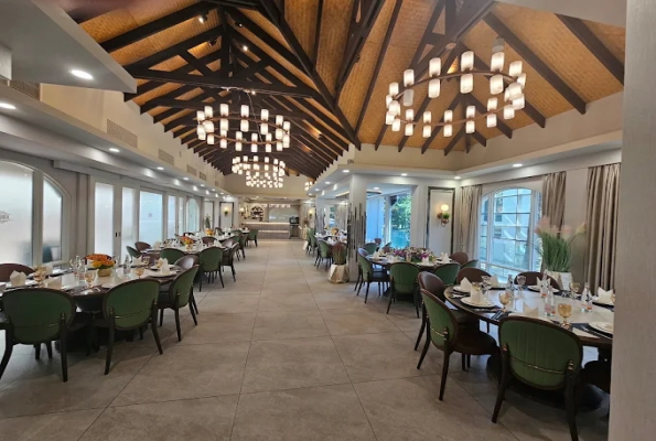 Amara Sanctuary Sentosa 1