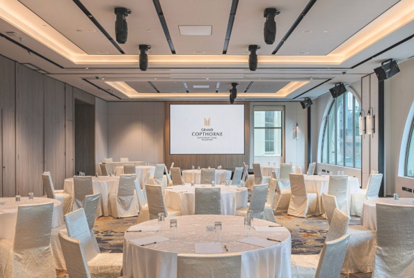 Grand Copthorne Waterfront