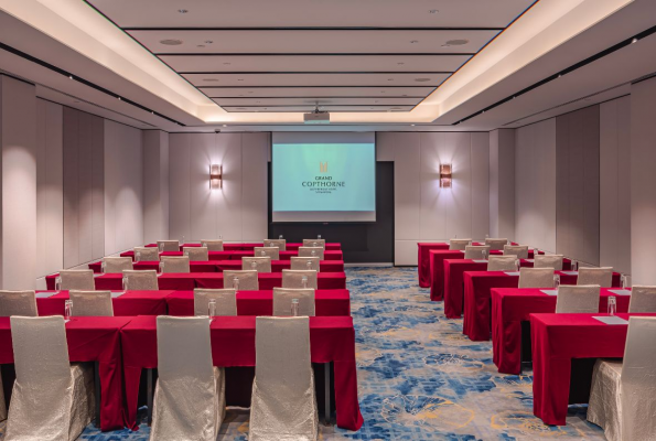 Grand Copthorne Waterfront 1
