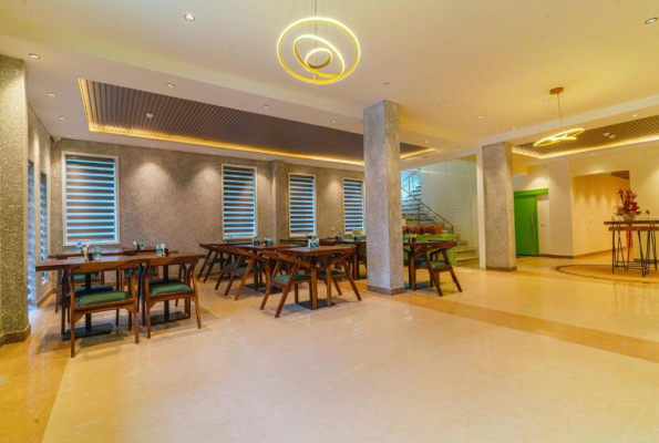 Hotel Ace Luxe 3