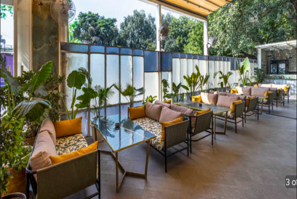 Litchi Bistro 2