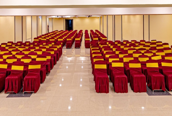 Hotel Srm Grandeurs