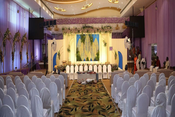 Shri Vasavi Mithra Mahal