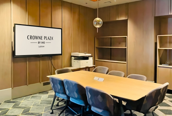 Crowne Plaza Lucknow By Ihg 1