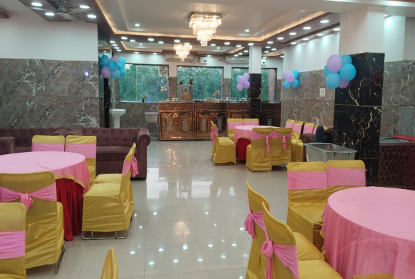 Anant One Hotel & Banquet 3