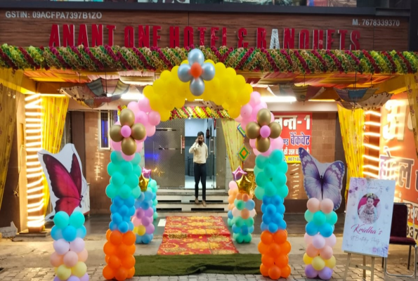 Anant One Hotel & Banquet 5