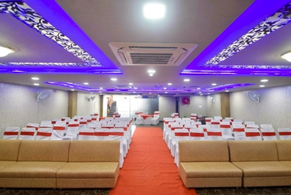 Fairvacance Lucknow City Centre 2