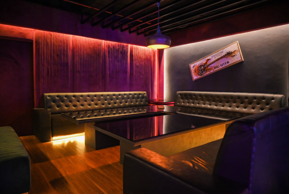 Drunken Affair Rooftop & Lounge 4