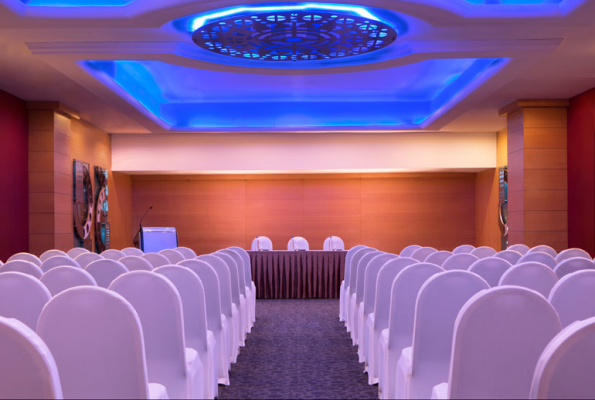 Le Meridien Bangalore 3