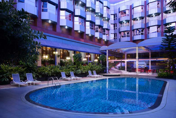 Le Meridien Bangalore 4