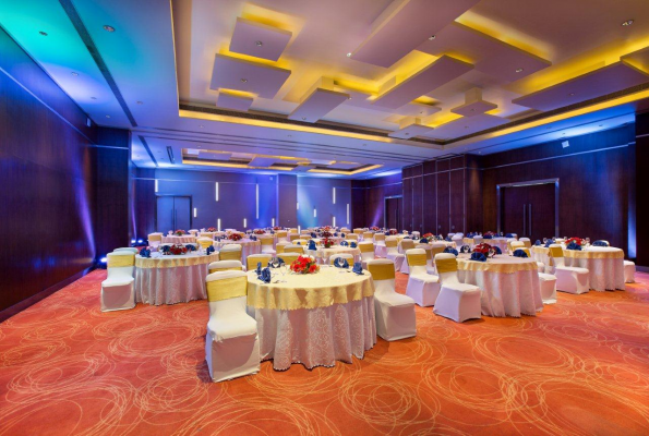 Novotel Hotel 5