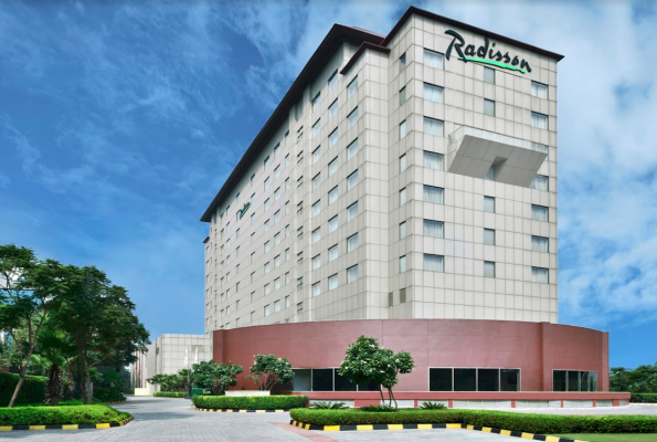 Radisson Gurugram 5