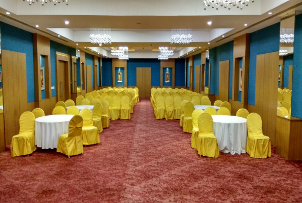 The Sahar  Pavilion Hotel 4