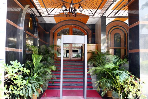 Hotel Pigeon International 3