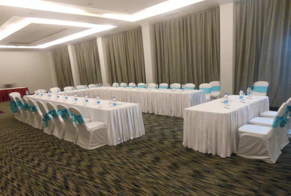Hotel Saffron Kiran 3