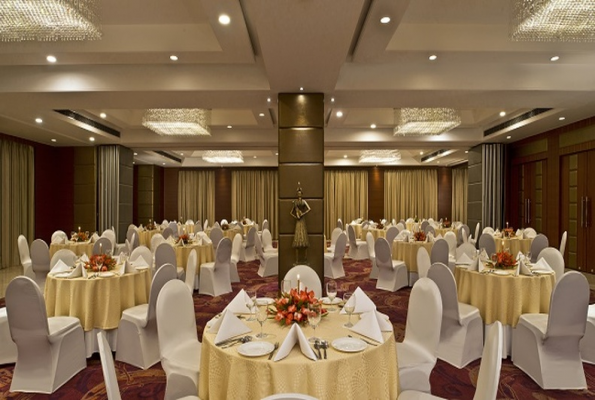 Radisson Jaipur City Center 4