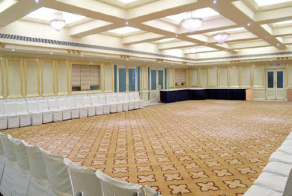 Hotel KK Royal 2