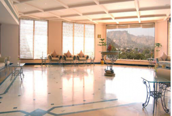 Hotel KK Royal 4