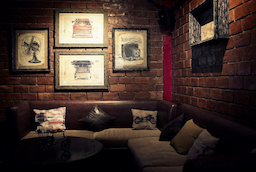 Moonshine Cafe And Bar