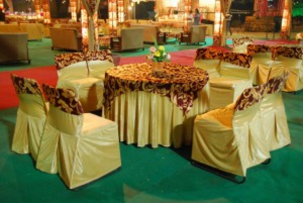 Cheshma Shahi Resorts 3