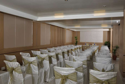 Hotel The Royal CM