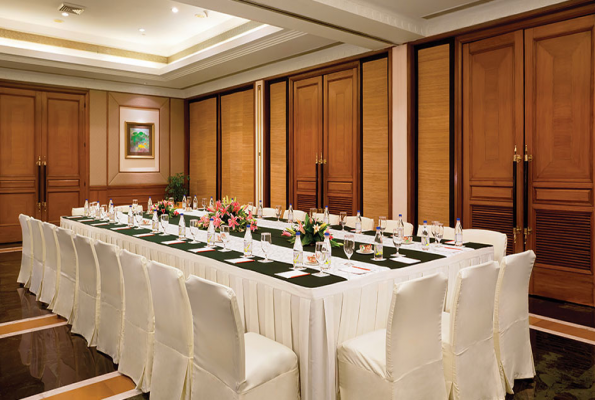 Trident Hotel