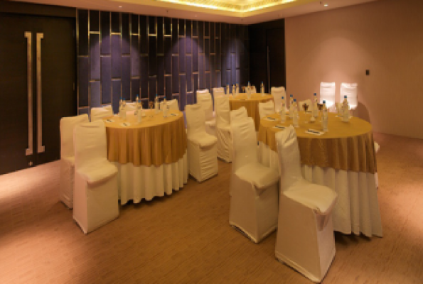 Hotel Royal Orchid 3