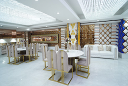 Banana Tree Hotel & Banquets