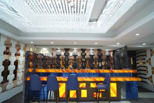 Banana Tree Hotel & Banquets 4