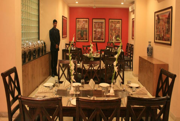 Hotel Le Confort Inn 1