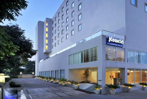 Hometel Chandigarh 1