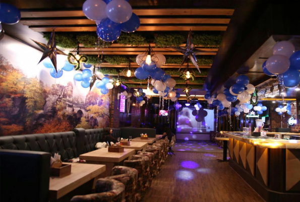 Zest Astor 18 Bar And Lounge 2