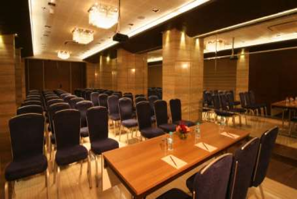 Hotel Suncity 4