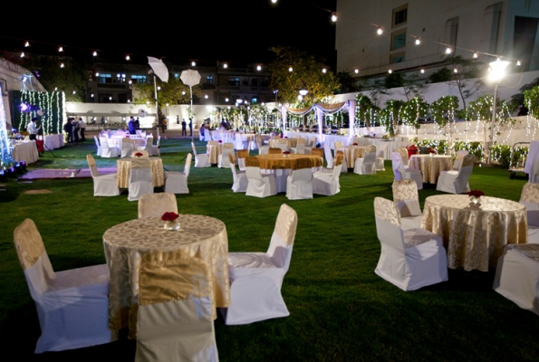 Vibe By The LaLiT Traveller