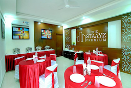 Staayz Premium Hotel & Studio Apartments