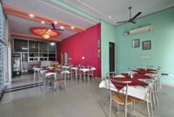 Hotel Mansarovar Palace 2