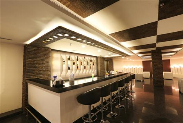 Golden Tulip 1